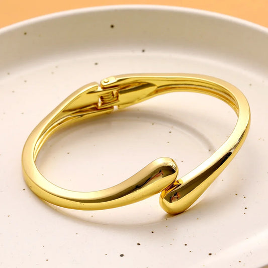Teardrop Shape Adjustable Cuff